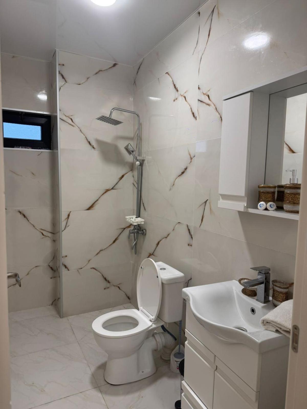 Luka Hotel Kobuleti ภายนอก รูปภาพ